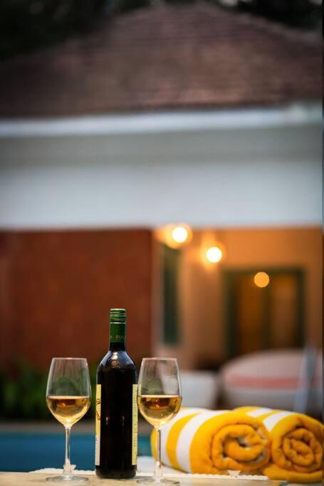 White Banyan Beach Villa, Candolim By The Acacia Villas 외부 사진