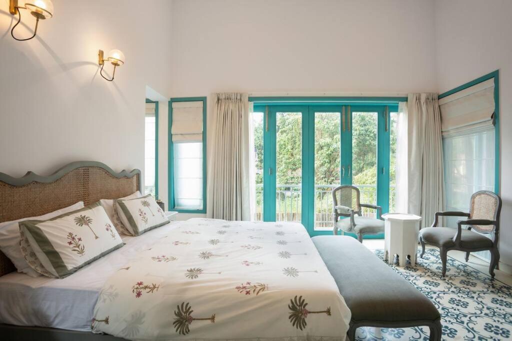 White Banyan Beach Villa, Candolim By The Acacia Villas 외부 사진
